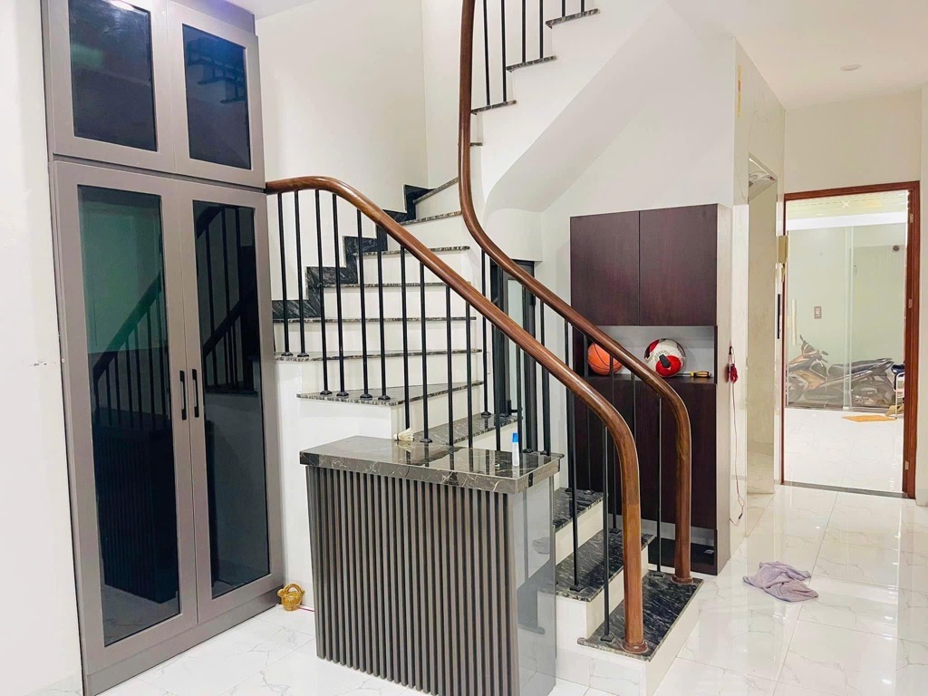 🧑‍💼🧑‍💼🧑‍💼 - 7 TẦNG SẴN THANG MÁY - KINH DOANH HẾT SẢY GIỮA LÒNG CHỢ XANH - 50M2 - NHỈNH 15 TỶ - Ảnh 4