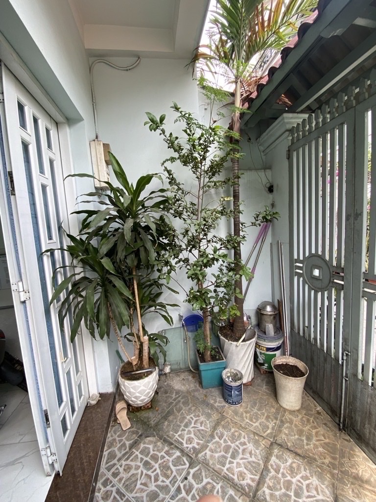 BÁN NHÀ MẶT PHỐ QUẬN 4 - 63M2 - 3 TẦNG  - SỔ HỒNG CHÍNH CHỦ- XE HƠI ĐẬU CỬA. - Ảnh 3