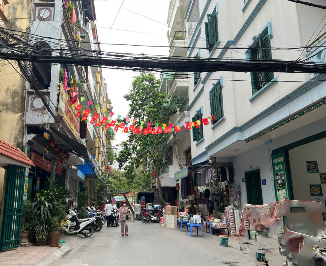 Bán Nhà Vũ Hữu - Ô Tô Tránh - Kinh Doanh Văn Phòng Chỉ 23 tỷ 5 - Ảnh chính