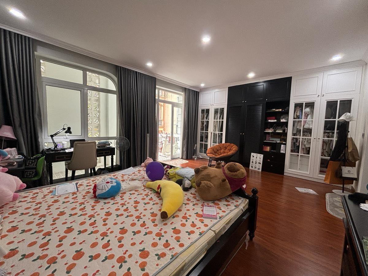 Hoàng Quốc Việt – 102m² – MT 6.5m – biệt thự ô tô tránh – 35 tỷ - Ảnh 2
