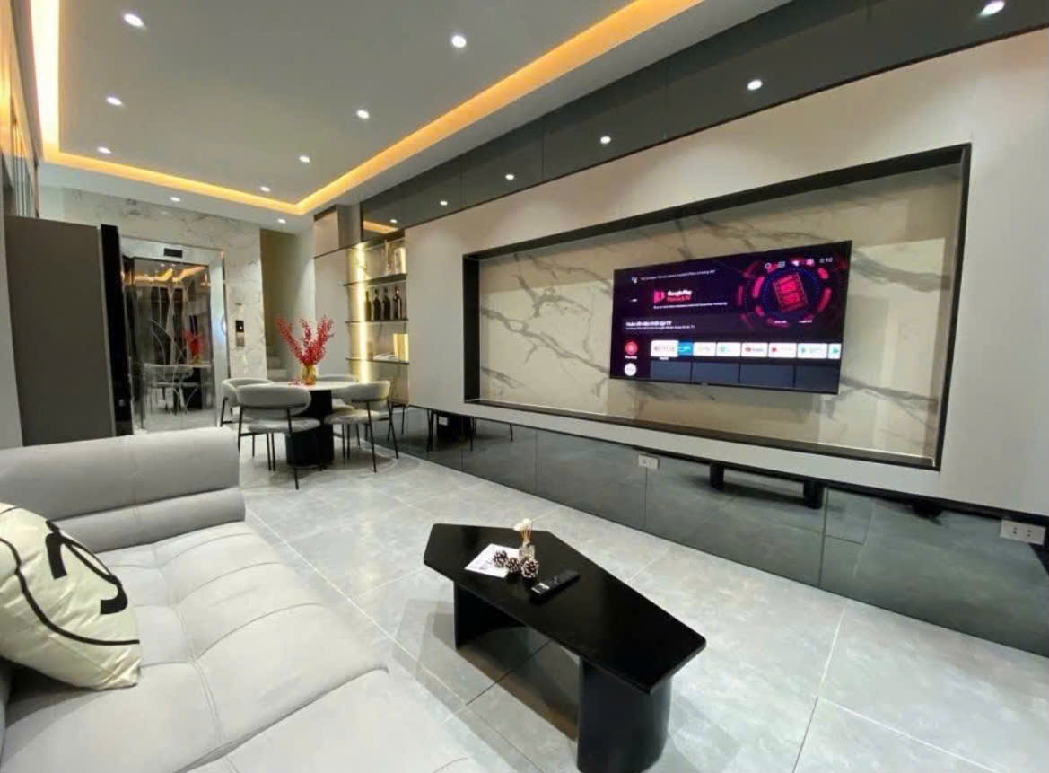 Hạ sốc 3 tỷ, nhà Hoàng Như Tiếp, 62m, siêu đẹp, ngõ thông, hơn 10 tỷ. - Ảnh 1