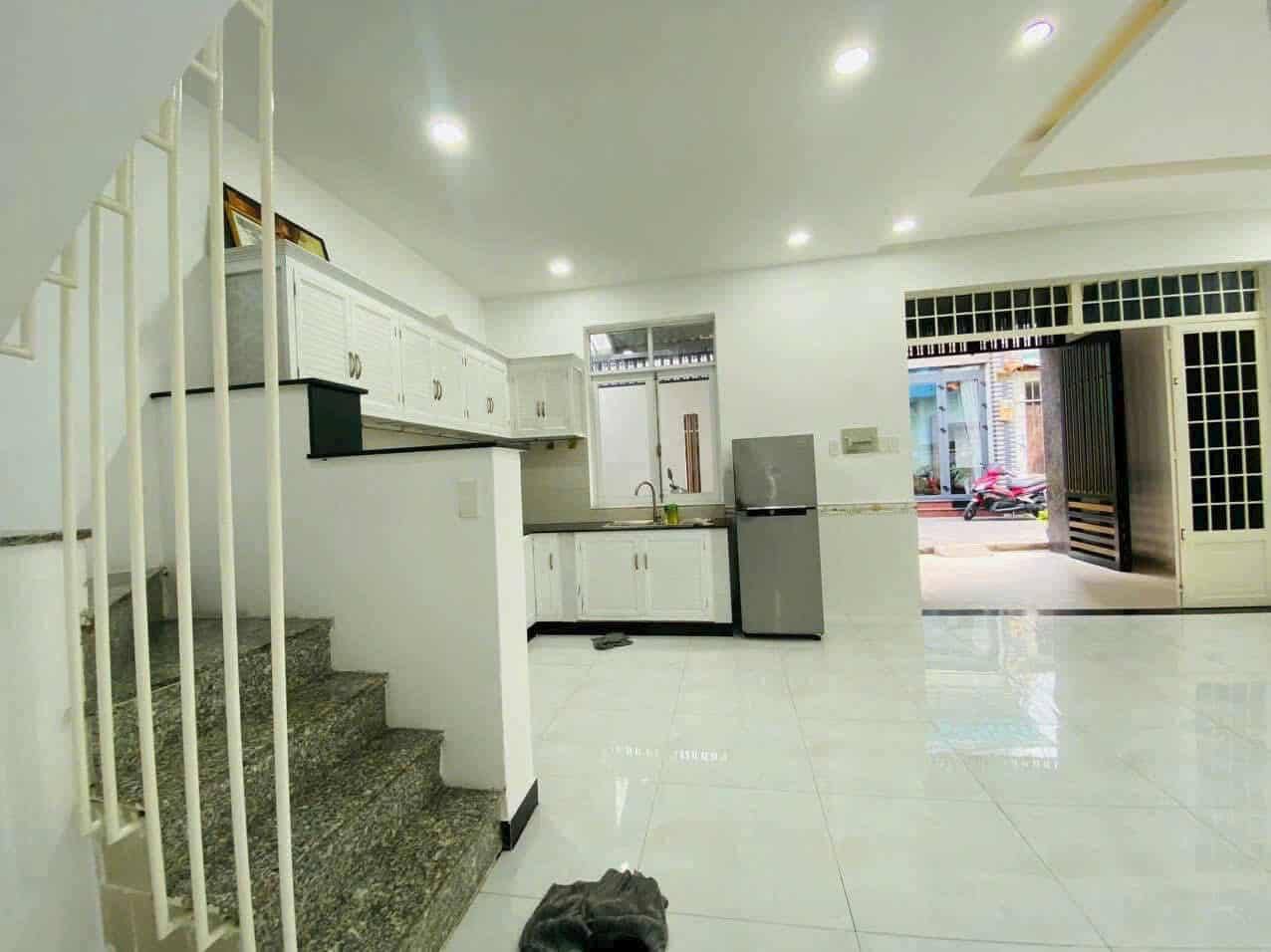 🔥🔥HÀNG HIẾM TÂN CHÁNH HIỆP – NHÀ 2 TẦNG  – HẺM NHỰA Ô TÔ – GẦN ĐH GTVT – CHỈ 3.2 TỶ - Ảnh 3