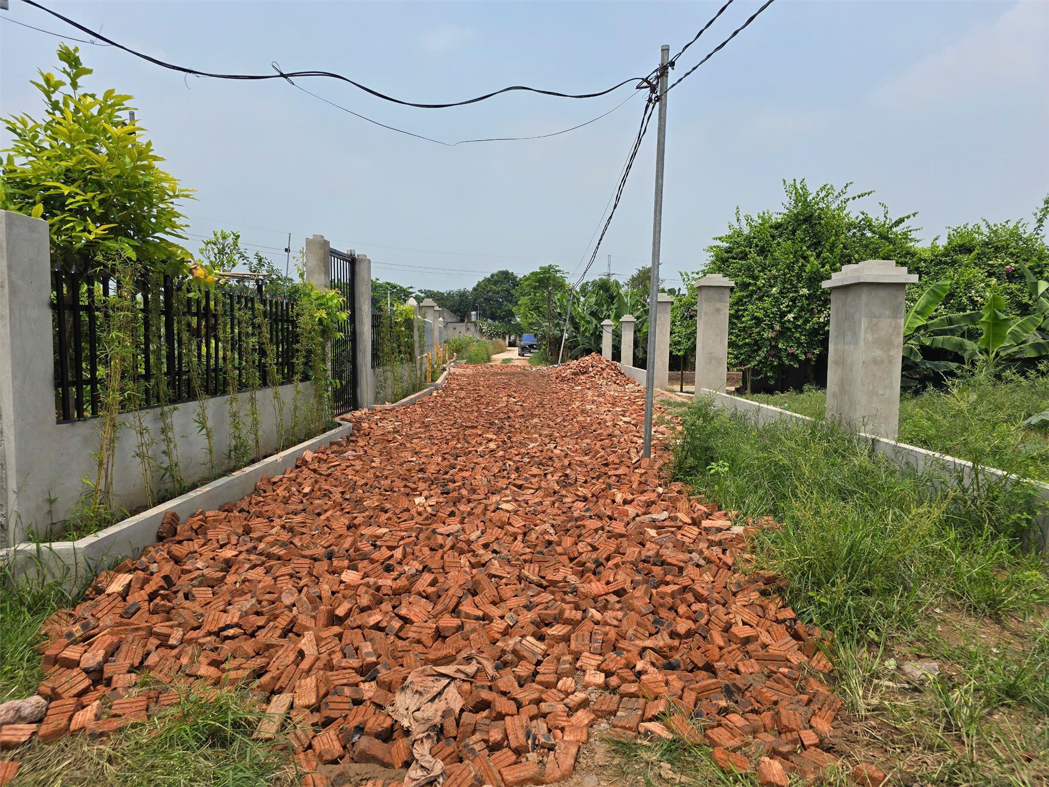 ĐẤT ĐẸP - GIÁ TỐT - Cần Bán LÔ GÓC Chính Chủ 3 Mặt Tiền Đường Bùi Dự - Ảnh chính