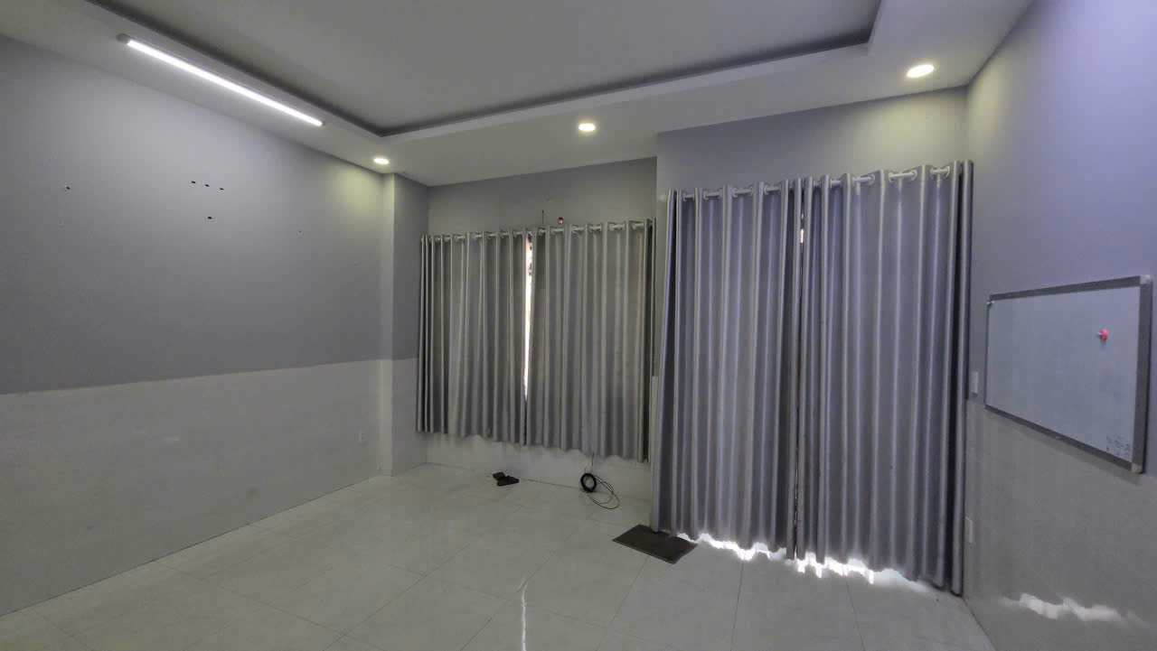CHÍNH CHỦ CHO THUÊ VĂN PHÒNG TẠI DĨ AN BÌNH DƯƠNG - Ảnh 2
