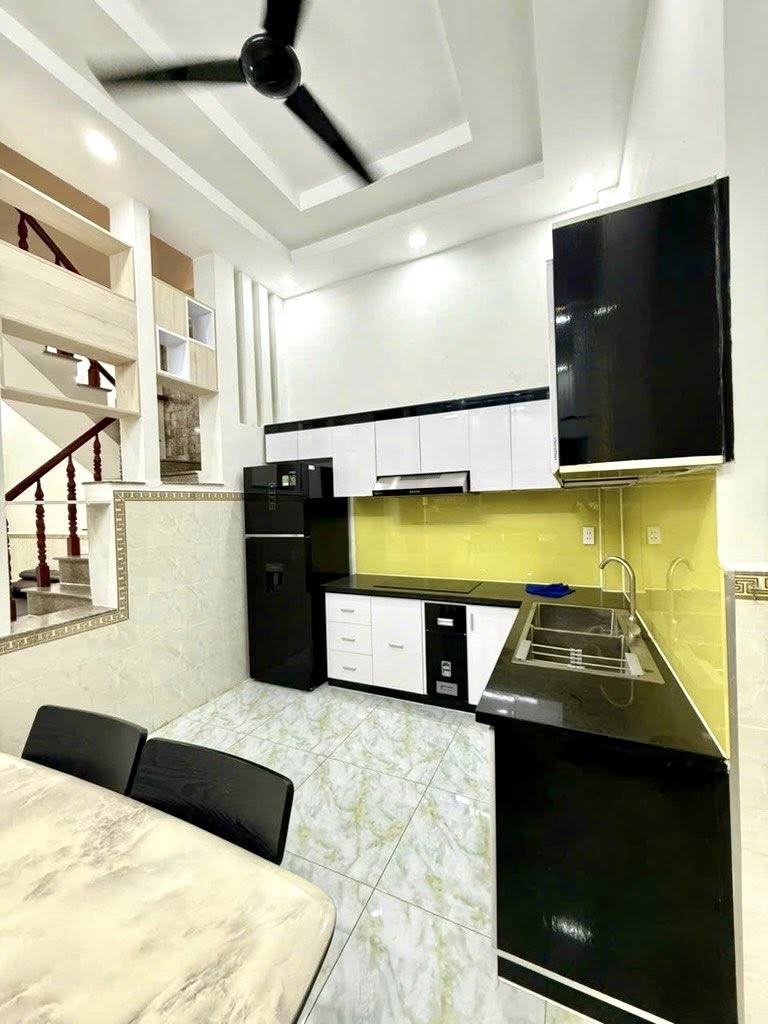 4❌12m, BÁN NHÀ 2 TẦNG, 2PN, TRƯƠNG THỊ HOA, TTH, Q.12, NHỈNH 4 TỶ - Ảnh 2