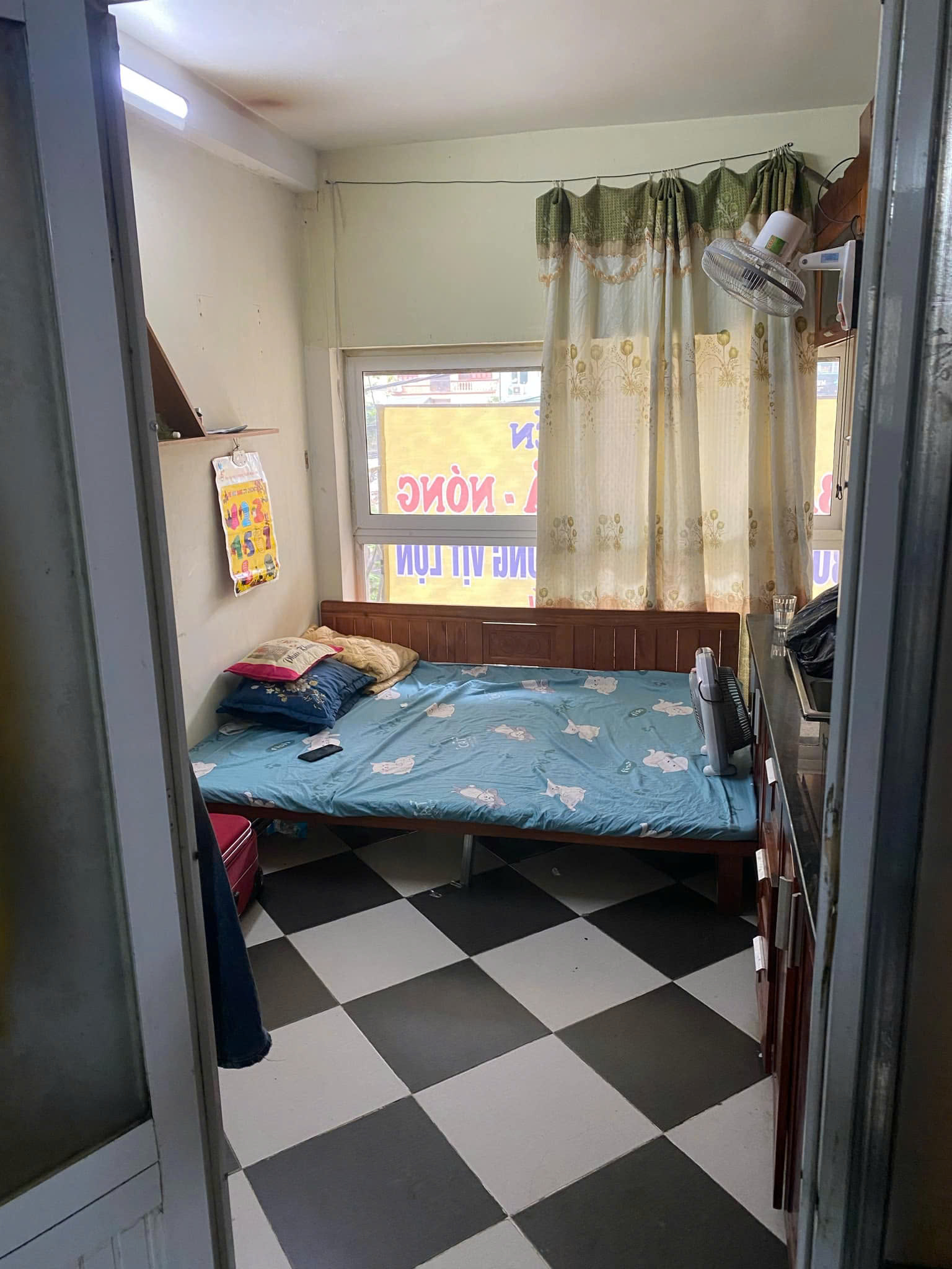 CHÍNH CHỦ CẦN CHO THUÊ TẦNG 1 VÀ TẦNG 2 Địa chỉ: Số 33 Phan Huy Trú , P Yết Kiêu, Q Hà Đông - Ảnh 3