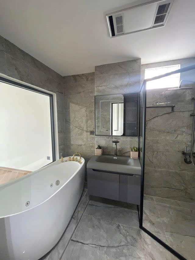 NHÀ ĐẸP Ô TÔ ĐỖ CỬA 8 TẦNG THANG MÁY FULL NỘI THẤT  Ngọc Lâm-Long Biên 40 m2, 12 tỷ. - Ảnh 4