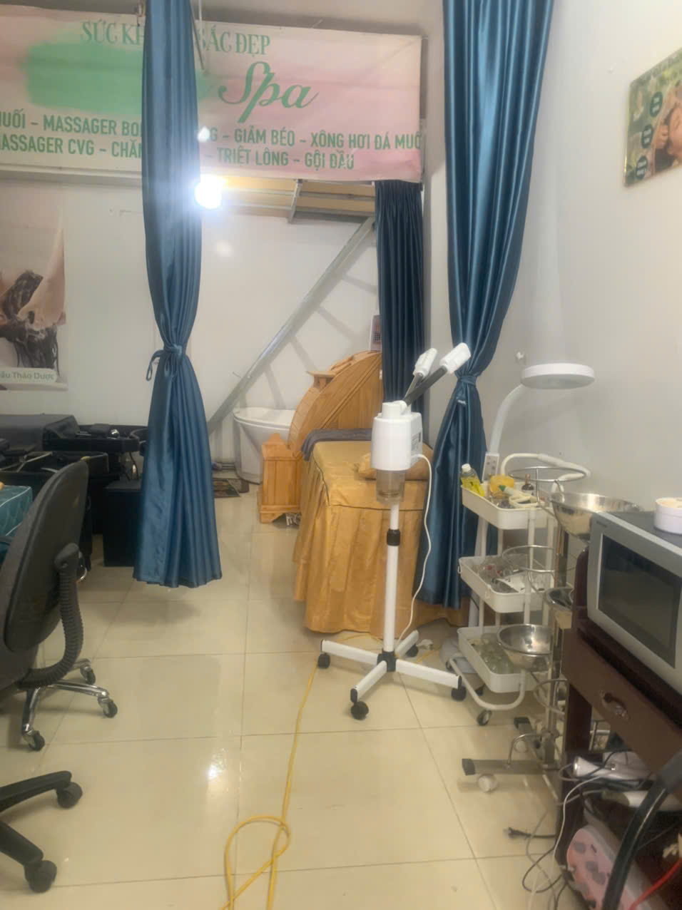 EM CHÍNH CHỦ MUỐN NHƯỢNG LẠI TOÀN BỘ CỬA HÀNG KINH DOANH CHĂM SÓC SỨC KHỎE HOẶC CHO THUÊ MẶT BẰNG - Ảnh chính