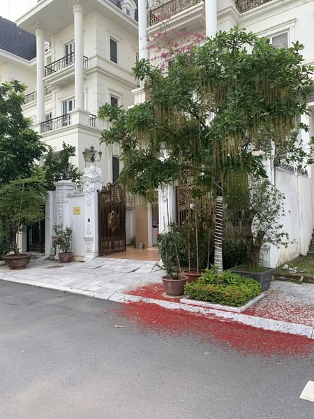 Bán gấp biệt thự liền kề Goldmark City, 136 Hồ Tùng Mậu, 120m2x 5 tầng, giá tốt - Ảnh chính