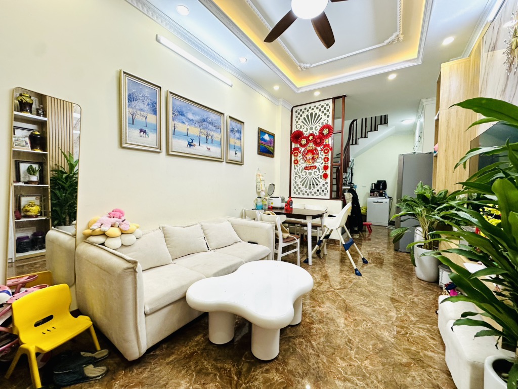 Bán nhà đẹp gần Aeon Mall Long Biên, gần ô tô, nội thất xịn, sổ đẹp , tặng full nội thất - Ảnh chính