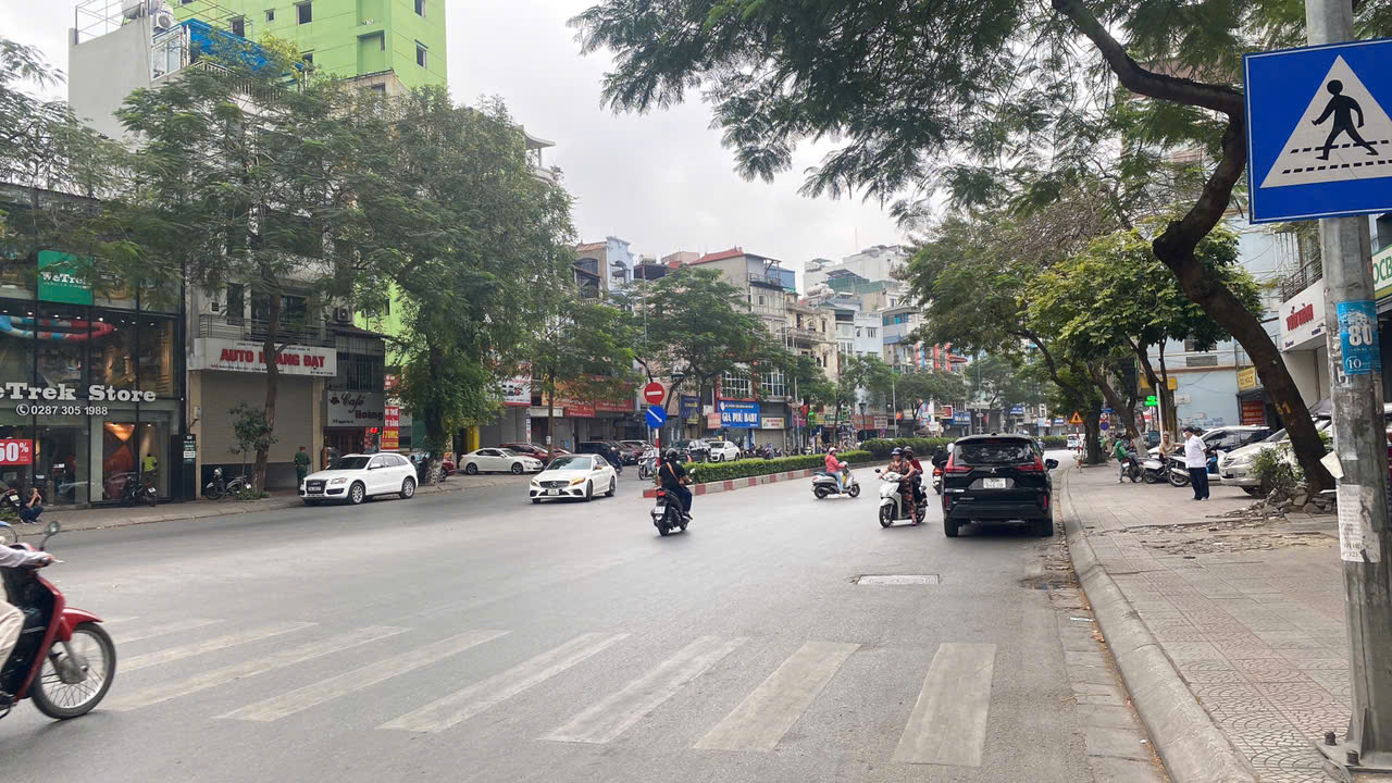 SIÊU PHẨM NGUYỄN VĂN CỪ - NGỌC LÂM 100M, 7T, MT5M, GARA Ô TÔ, THANG MÁY, FULL NỘI THẤT. - Ảnh chính