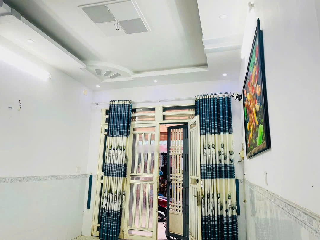 Cho thuê nhà mới 3 tầng 2 mặt HXH đường Lưu Hữu Phước P15Q8 - Ảnh 1