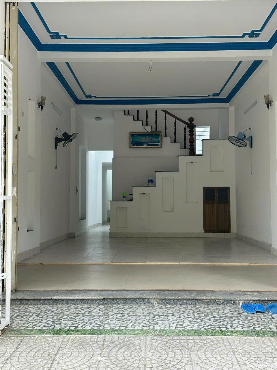 VỊ TRÍ ĐẮC ĐỊA - Chính Chủ Cần Bán Nhanh Căn Nhà  Đường Đồng Trí 3, Hòa Khánh Nam, Liên Chiểu, Đà - Ảnh 1