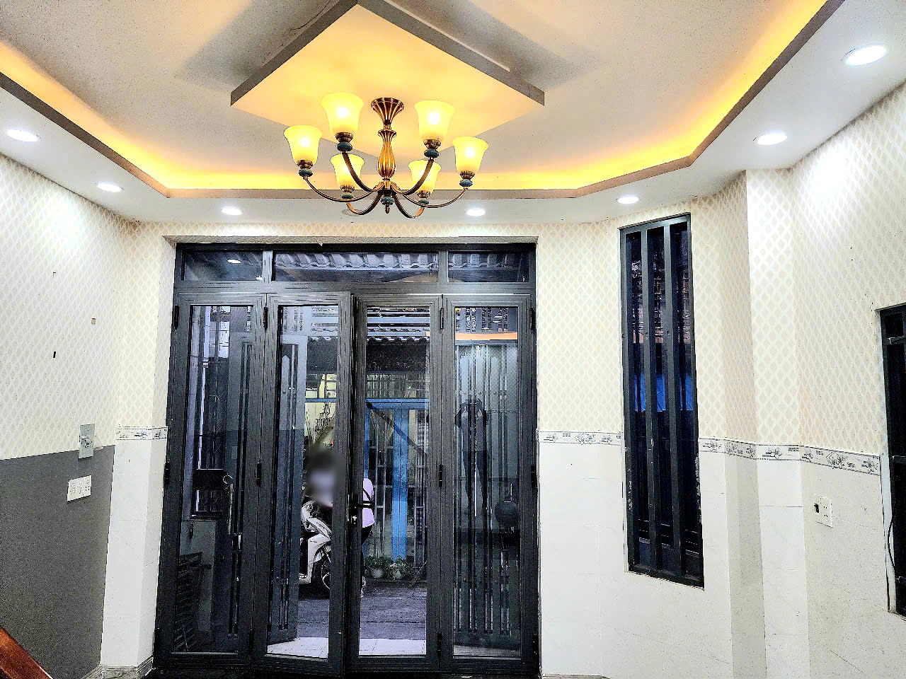 Nhà 2 lầu/ST hẻm 312 Âu Dương Lân P3Q8 - Ảnh 3