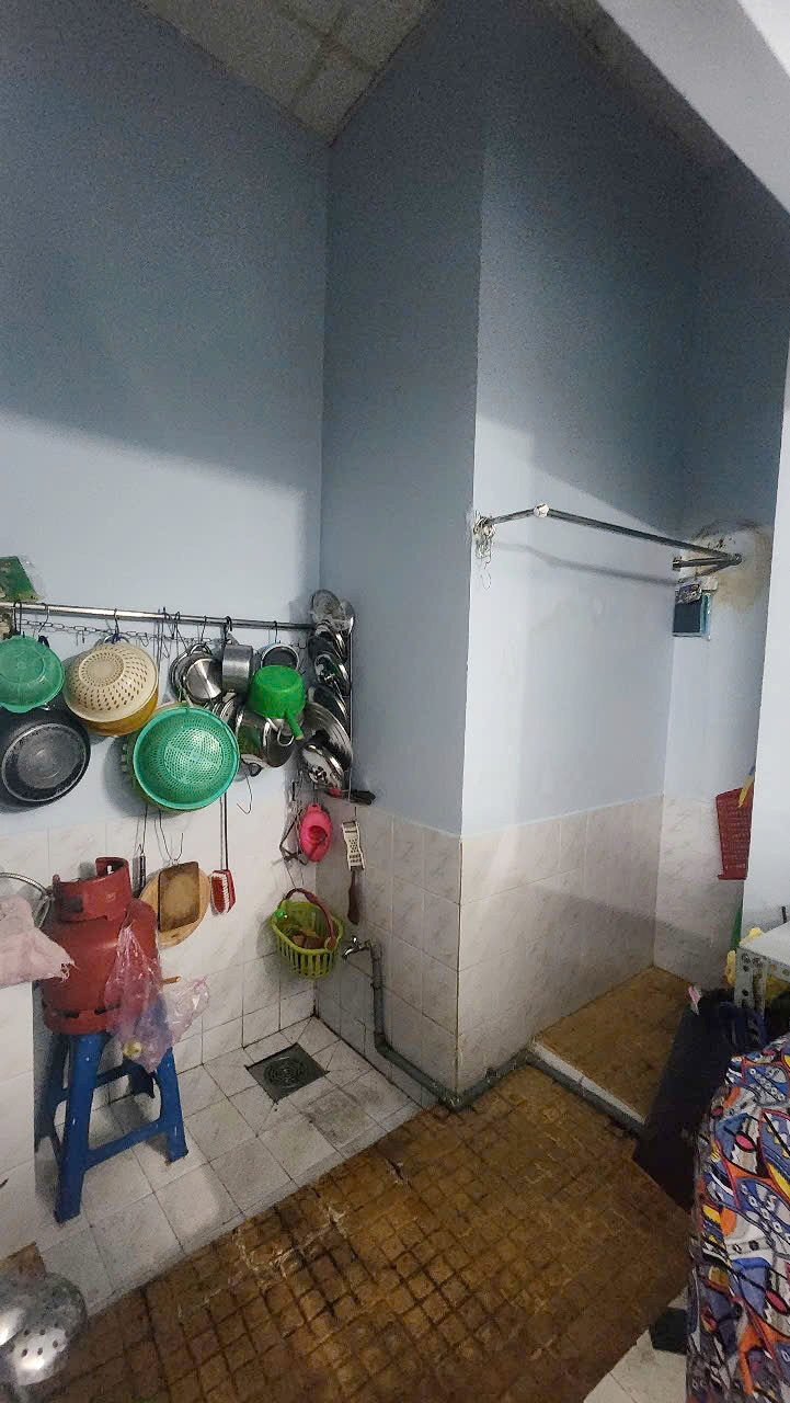 Nhà (5x6m) hẻm thông đường Sư Vạn Hạnh P9Q5 - Ảnh 3