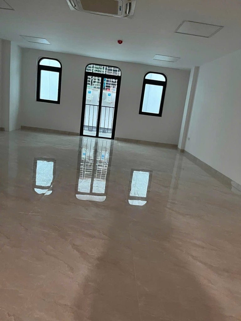 (Tin thật 100%) Bán tòa VP kết hợp CHDV tại Kim Mã - Phân lô 2 ô tô tránh - Dòng tiền 1,5 tỷ/năm - Ảnh 1