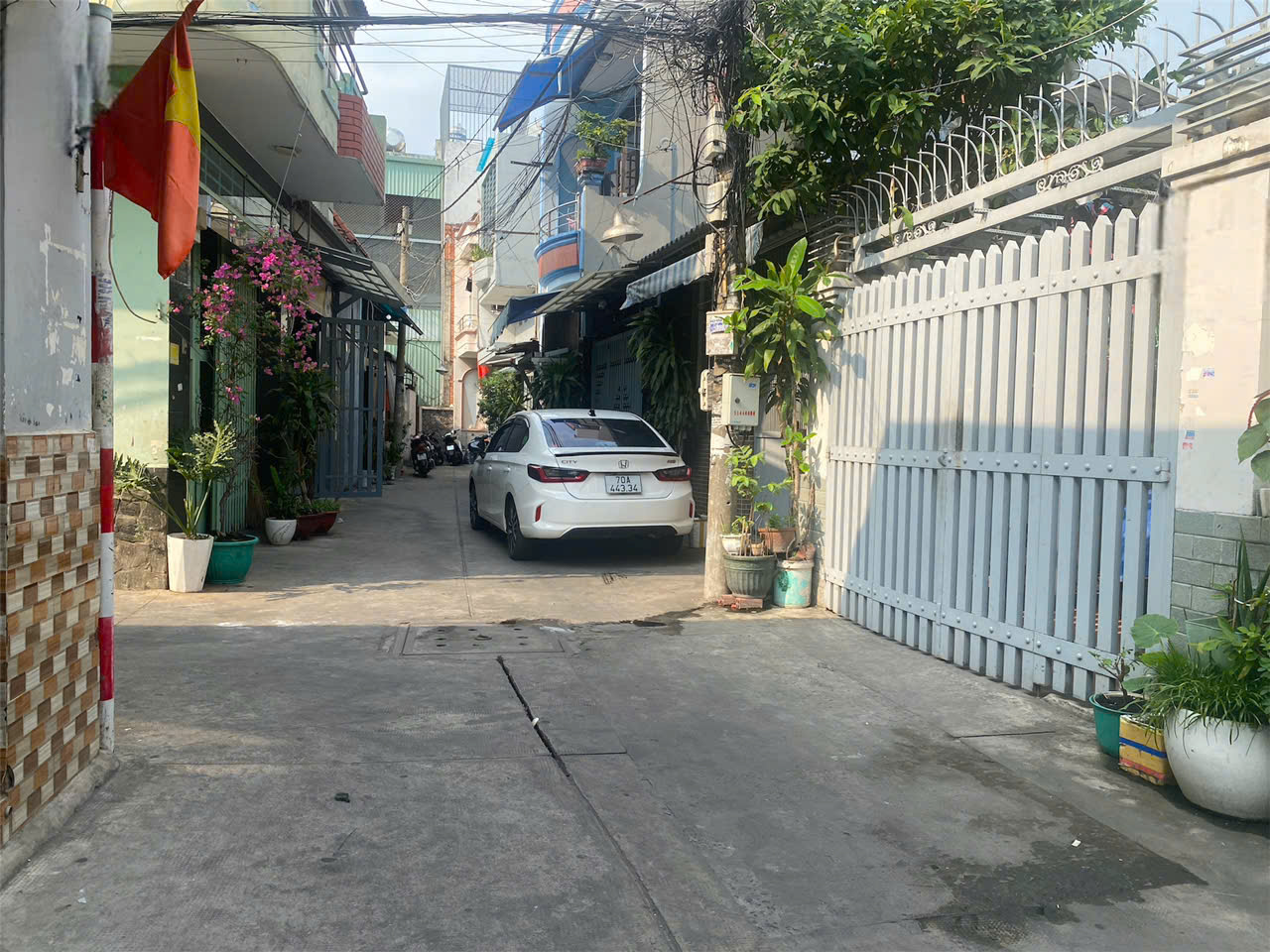 BÁN NHÀ QUẬN TÂN PHÚ, HẺM XE HƠI TRÁNH, NGUYỄN SƠN, 55M2, NHỈNH 4 TỶ - Ảnh chính