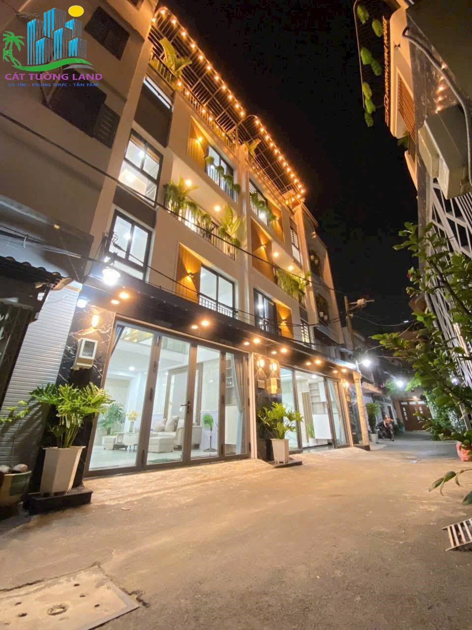 Nhà Mới 5 Tầng, Thang Máy (5x10m). Đối diện Emart 2 Phan Huy Ích, Giá 7.19 tỷ - Ảnh chính