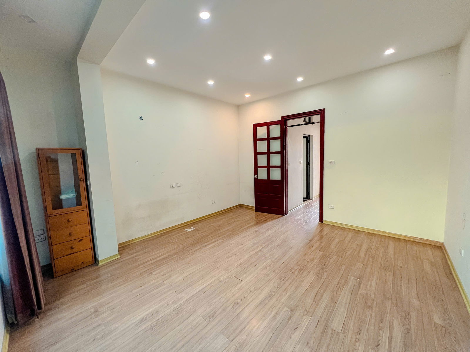 Bán Nhà Hoàng Văn Thái. Thanh Xuân. Ô Tô. DT 52m2. MT 4,7m. 4 Tầng. Giá 19,2 Tỷ. - Ảnh 2