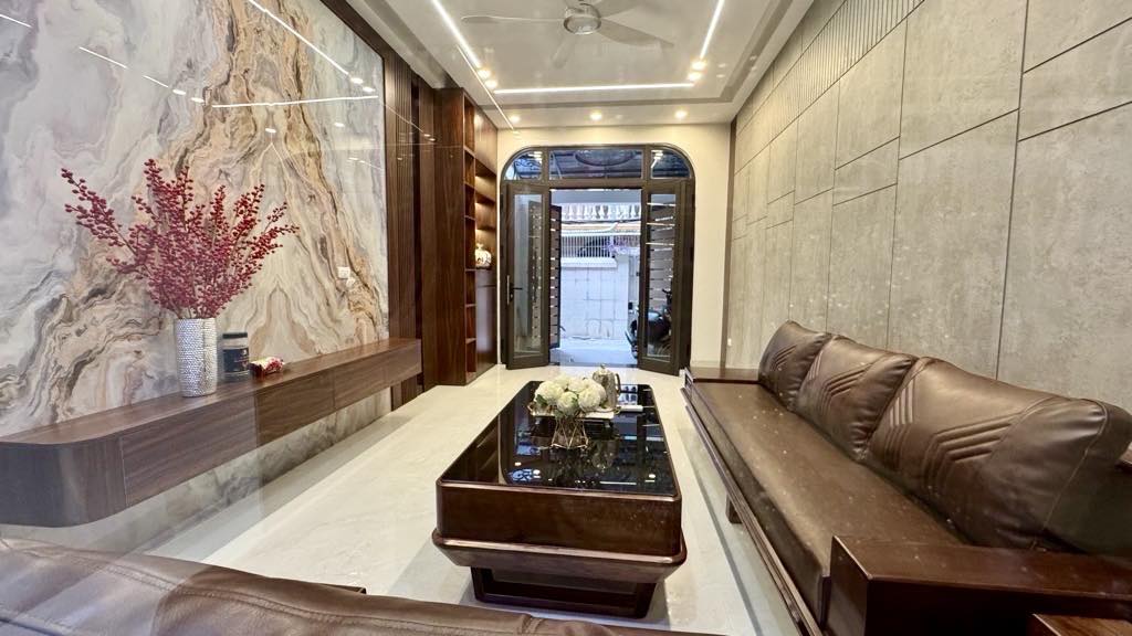 Siêu phẩm Thang Máy Nguyễn An Ninh OTO Vòng Quanh cách phố 40m giá 13 tỷ - Ảnh 2