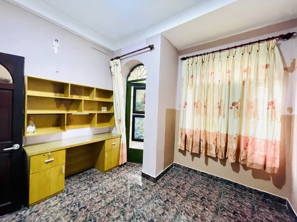 Nhà Hẻm Ôtô Tránh Đường Thành Thái Quận 10 Phường 14. - Ảnh 3