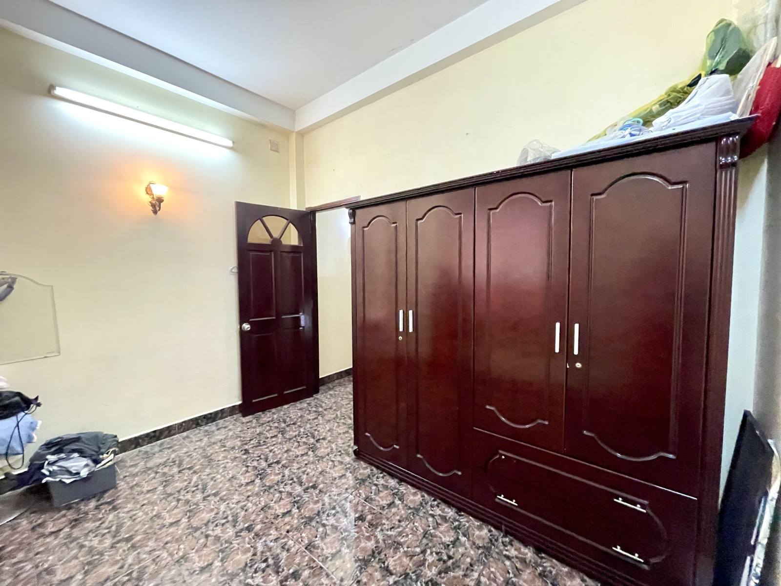 Nhà Hẻm Ôtô Tránh Đường Thành Thái Quận 10 Phường 14. - Ảnh 4