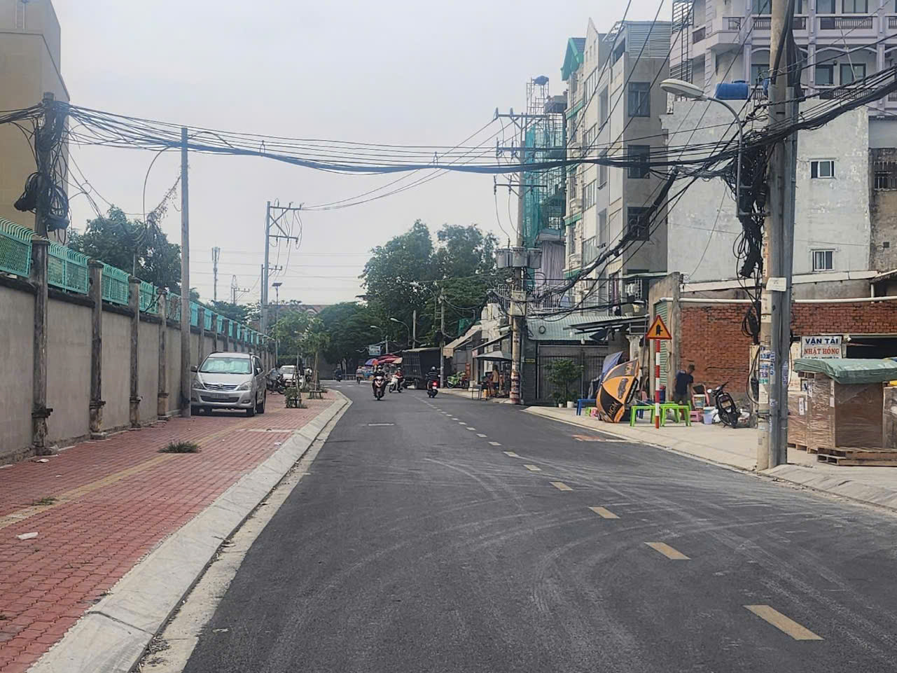 BÁN NHÀ TRỆT LẦU (4.15 x 26) MT THỤT D4 - QL1A, P. TÂN CHÁNH HIỆP, Q12 - Ảnh 1
