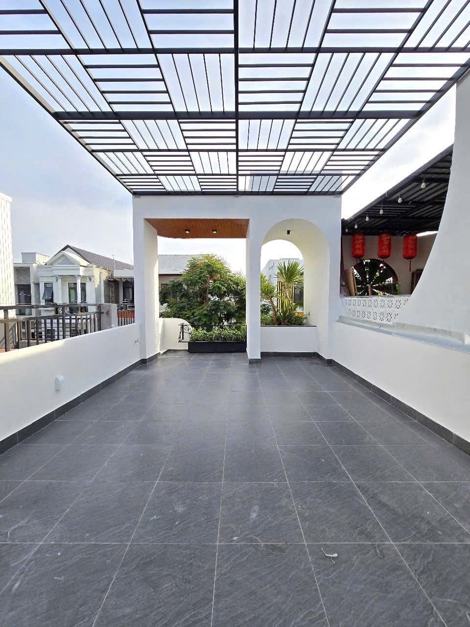 NHÀ 3 TẦNG ĐẸP TUYỆT – MẶT TIỀN DƯƠNG ĐỨC HIỀN, LIÊN CHIỂU – FULL NỘI THẤT – CHỈ 6,3 TỶ - Ảnh 4