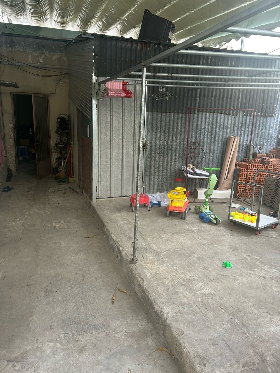 BÁN NHÀ CỰC RẺ: THẠNH MỸ LỢI Q2 – 200M² FULL THỔ – HXH – NỞ HẬU – CHỈ 11 TỶ! - Ảnh chính