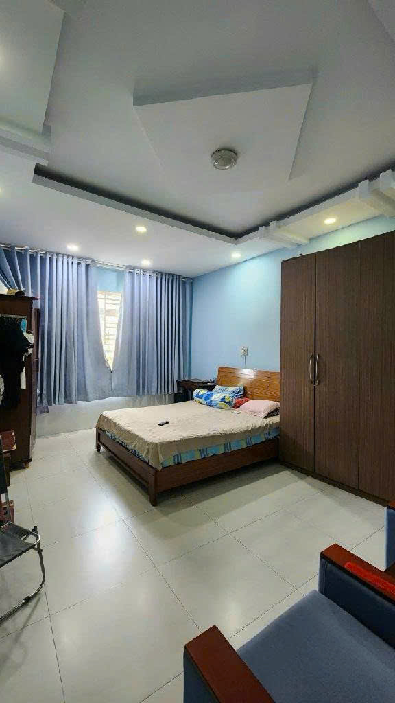 Cách mặt tiền Huỳnh Tấn Phát  Phú Thuận <br>Vài chục mét <br>xe hơi ngũ trong nhà <br>NGANG 4 DÀI 15 M - Ảnh 3