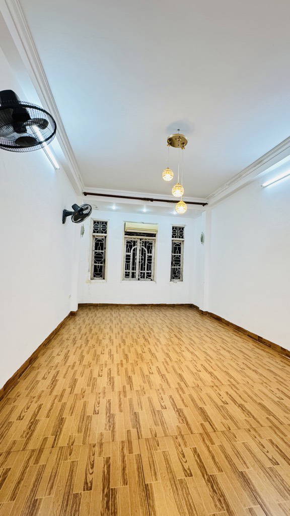 Bán Nhà Tây Sơn. Đống Đa. Ô Tô. Kinh Doanh. DT 52m2. MT 4m. 5 Tầng. Giá 18,9 Tỷ. - Ảnh 2