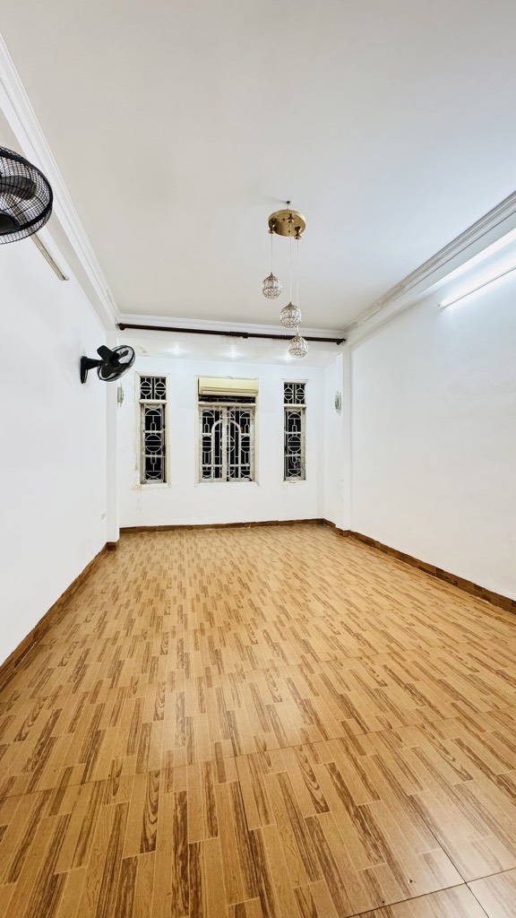 Bán Nhà Tây Sơn. Đống Đa. Ô Tô. Kinh Doanh. DT 52m2. MT 4m. 5 Tầng. Giá 18,9 Tỷ. - Ảnh 3