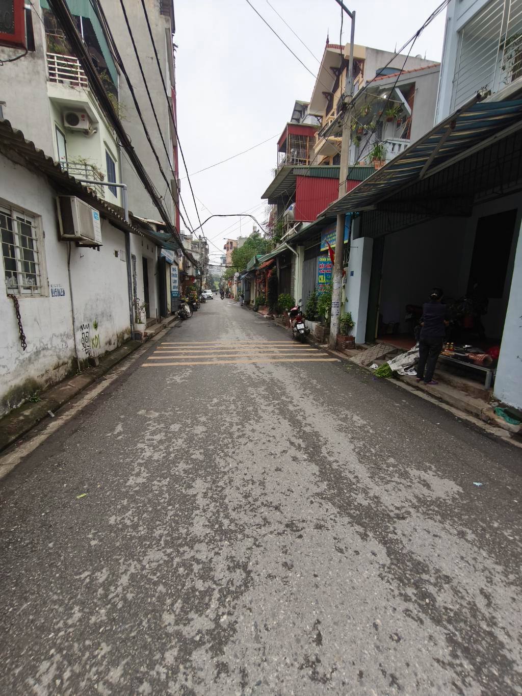 bán nhà Ngọc Thuỵ, 103m, mặt tiền 5.2m, ngõ ôtô thông, ôtô vào nhà, full thổ cư - Ảnh 1