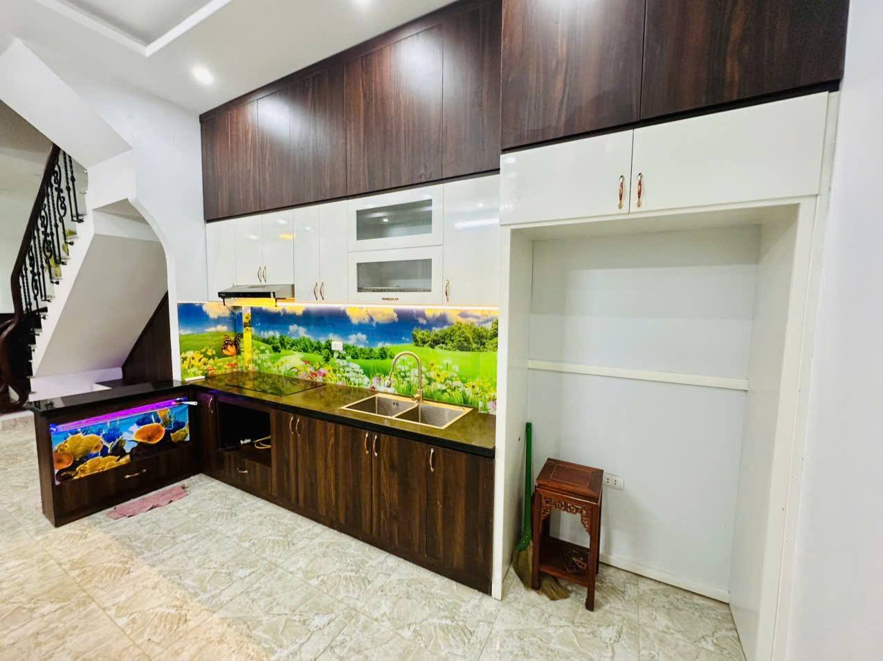 BÁN NHÀ PHƯƠNG MAI – NGÕ RỘNG – Ô TÔ SÁT NHÀ – 50M2 – 4.5M MT – 11 TỶ - Ảnh 2