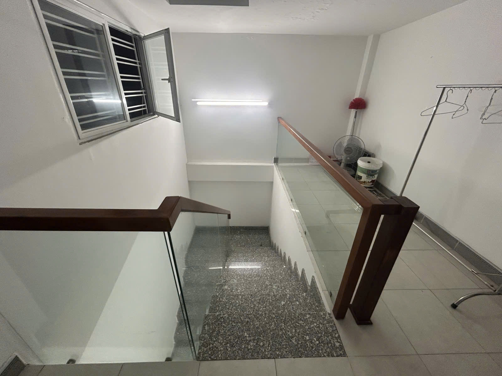 BĐS ĐÀ NẴNG. NHÀ MẶT TIỀN TRUNG TÂM HẢI CHÂU - NGAY CHỢ MỚI - VỪA Ở VỪA KINH DOANH - Ảnh 4