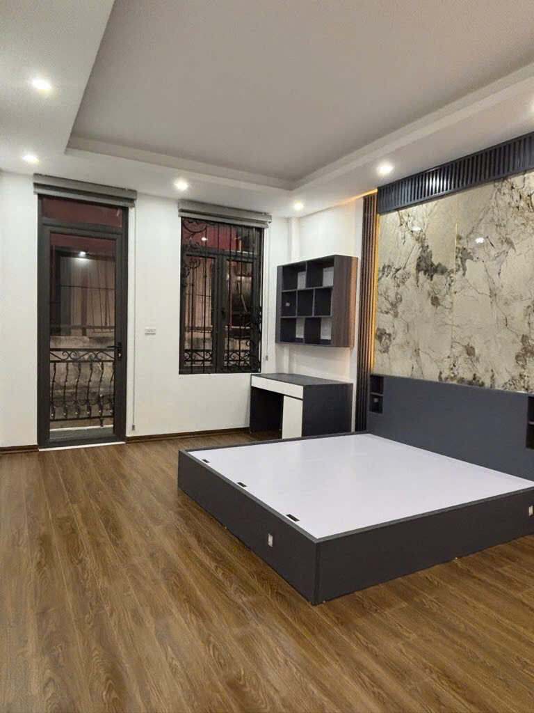 GIẢI PHÓNG 35M 5 TẦNG CHỈ 6,6 TỶ, GẦN PHỐ - MỚI TINH - TẶNG FULL NỘI THẤT - Ảnh 2