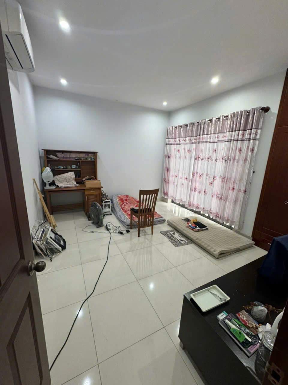 Bán nhà Hẻm nhựa 6m, đường Tân Sơn Nhì - Nguyễn Cửu Đàm, 5.5x13m, 4 tầng, 7.5 tỷ. - Ảnh 3