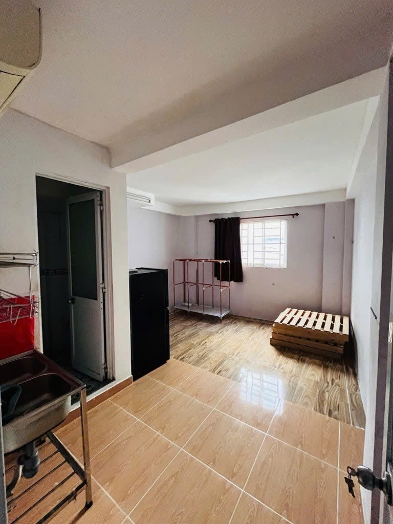 Bán nhà hẻm Lê Văn Duyệt ( Đinh Tiên Hoàng ), - Bình Thạnh, 5.8x11m, 5T - 7PN, 8.5 tỷ - Ảnh 1