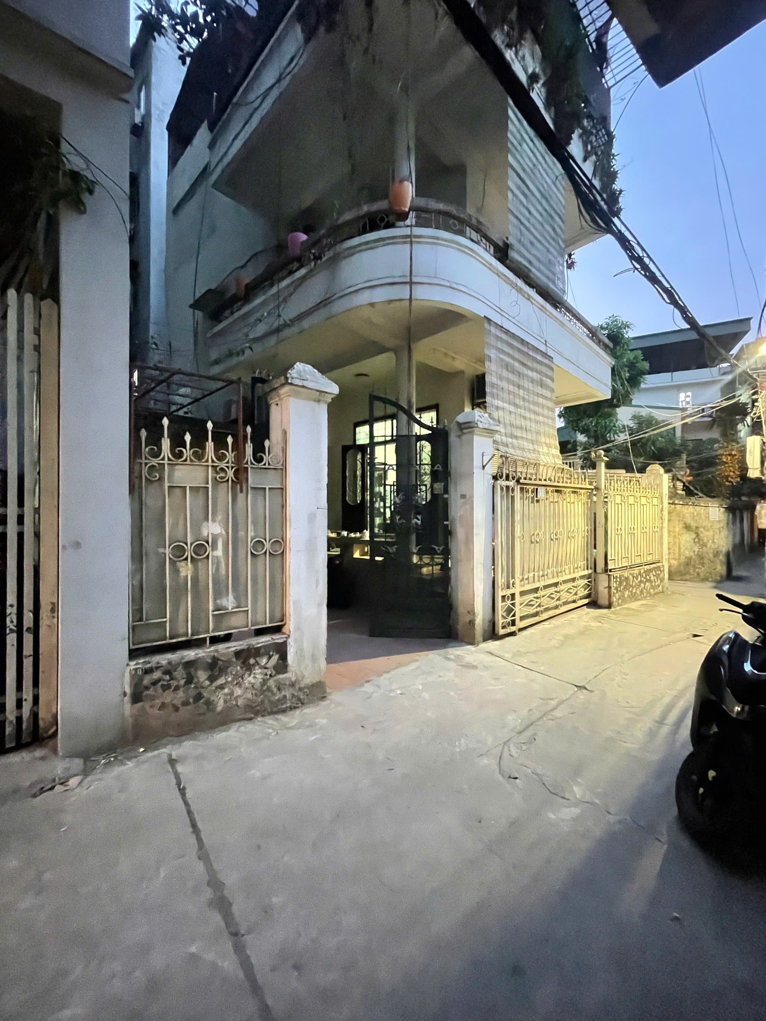 BÁN NHÀ ĐỐNG ĐA LÔ GÓC 2 THOÁNG GIÁ ĐẦU TƯ 3 TẦNG MẶT TIỀN 10M DT 129M 12,9 TỶ - Ảnh chính