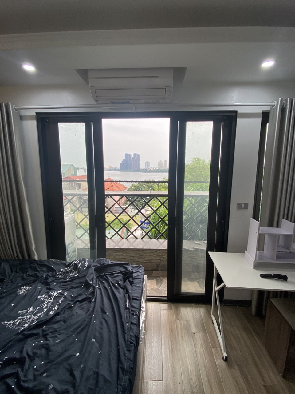 Cho thuê Căn hộ dịch vụ giá rẻ tại Số 61C ngõ 29 Võng Thị, Bưởi, Tây Hồ. Chỉ 6Tr - Ảnh 1