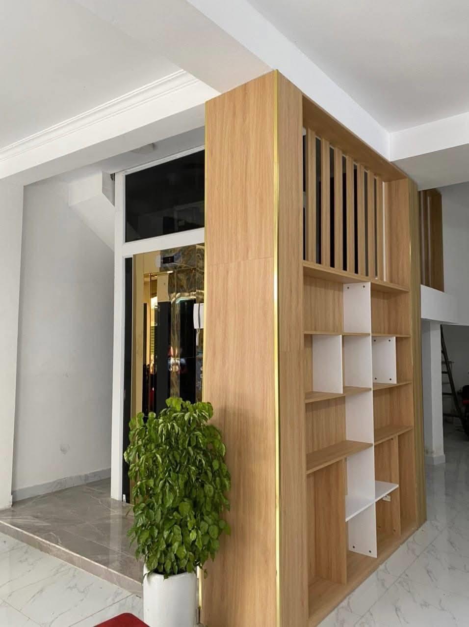 Bán nhà Võng Thị oto tránh -  kinh doanh – thang máy – gần Hồ Tây 63m 6 tầng  21.6tỷ - Ảnh 2