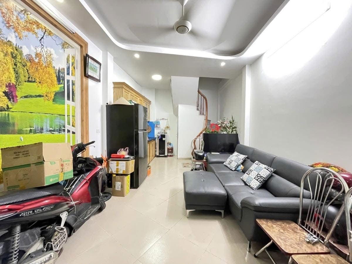Bán Nhà Tam Trinh. Hoàng Mai. DT 30m2. MT 3,3m. 5 Tầng. Giá 5,38 Tỷ. - Ảnh 3