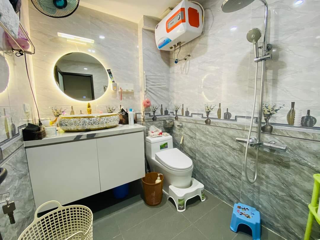 BÁN NHÀ KHƯƠNG ĐÌNH GIÁ RẺ HƠN THỊ TRƯỜNG GẦN 7 TỶ 46M2 - 3 GÁC ĐỖ CỬA - TRUNG TÂM QUẬN - Ảnh 3