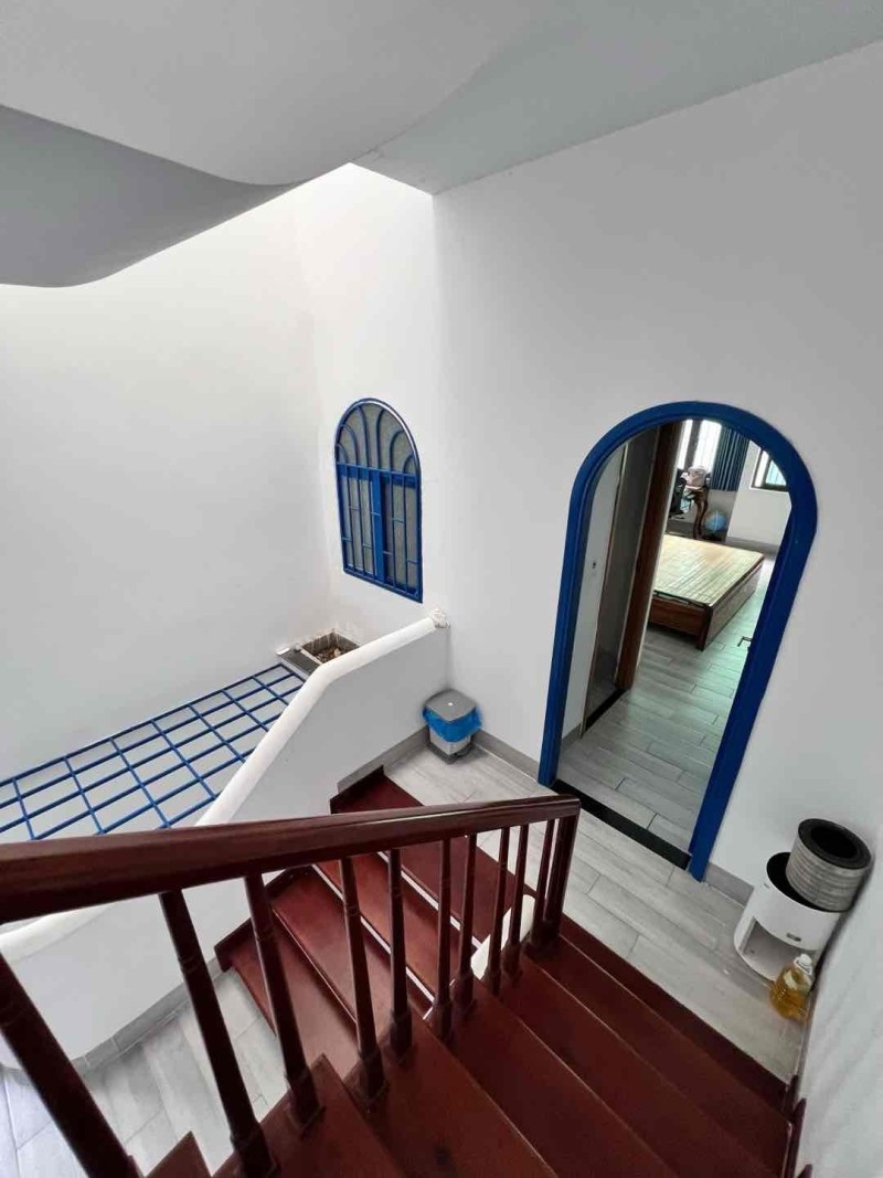 ♪ Nhà gần MT Thi Sách gần Sân Bay, Ô tô Đậu vài bước, 60m2, 3 tầng mới xây 2 năm, cực chắc chắn, - Ảnh 4