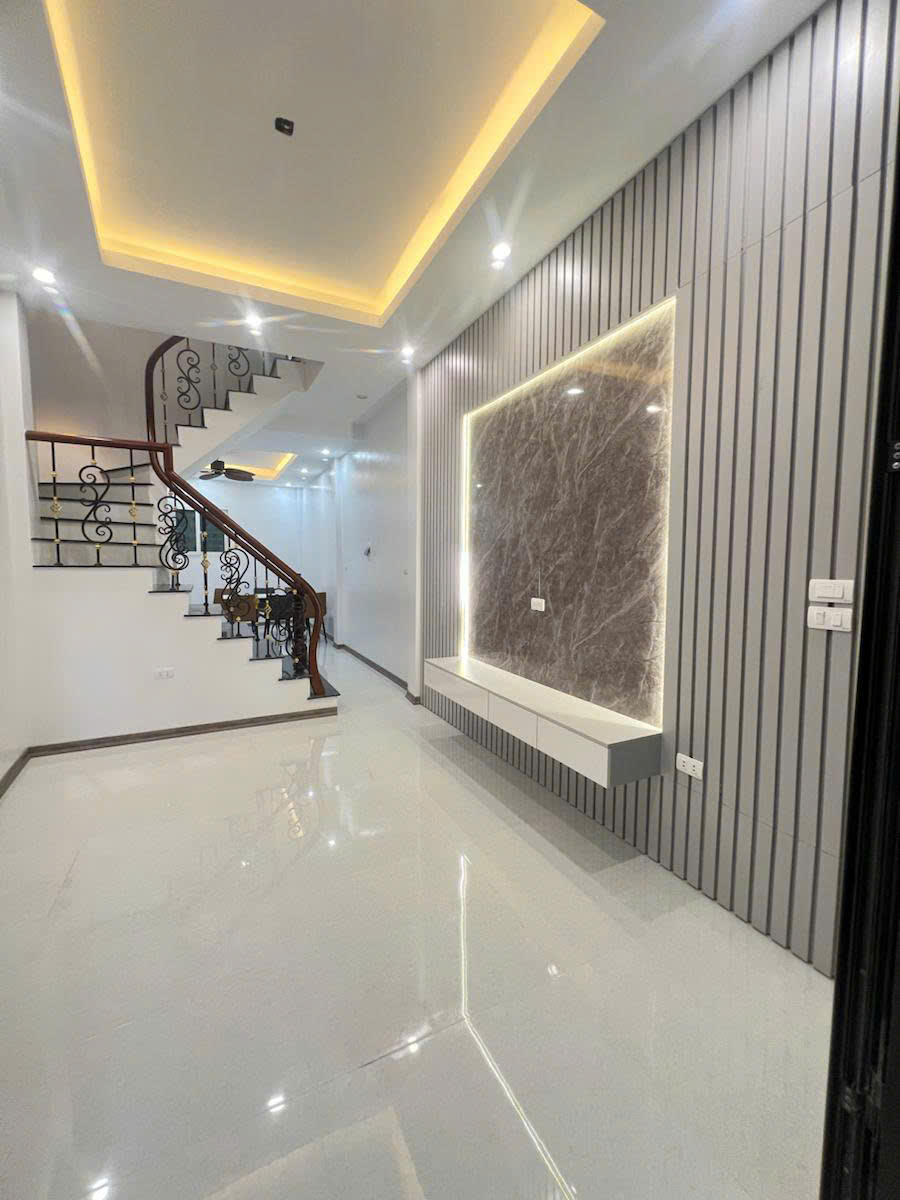 BÁN NHÀ VŨ TÔNG PHAN - 10m Ô tô tránh - Sổ đỏ 45m x 4 tầng - Nhà mới full nội thất gia 8,15 tỷ - Ảnh chính