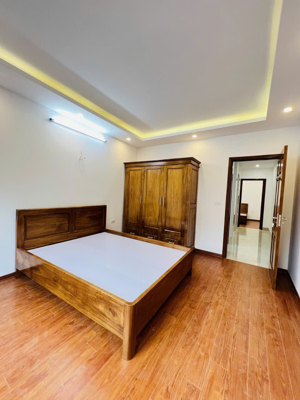 BÁN NHÀ ĐẠI TỪ- HOÀNG MAI, 47 M2, 6 TẦNG, MẶT TIỀN 4 M, GIÁ 13,7 TỶ. - Ảnh chính