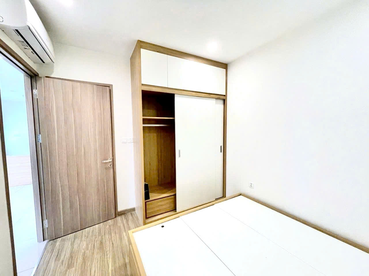 Share phòng trong căn 2N ở S403 Vinhomes Smartcity Tây Mỗ, Nam Từ Liêm, HN - Ảnh chính