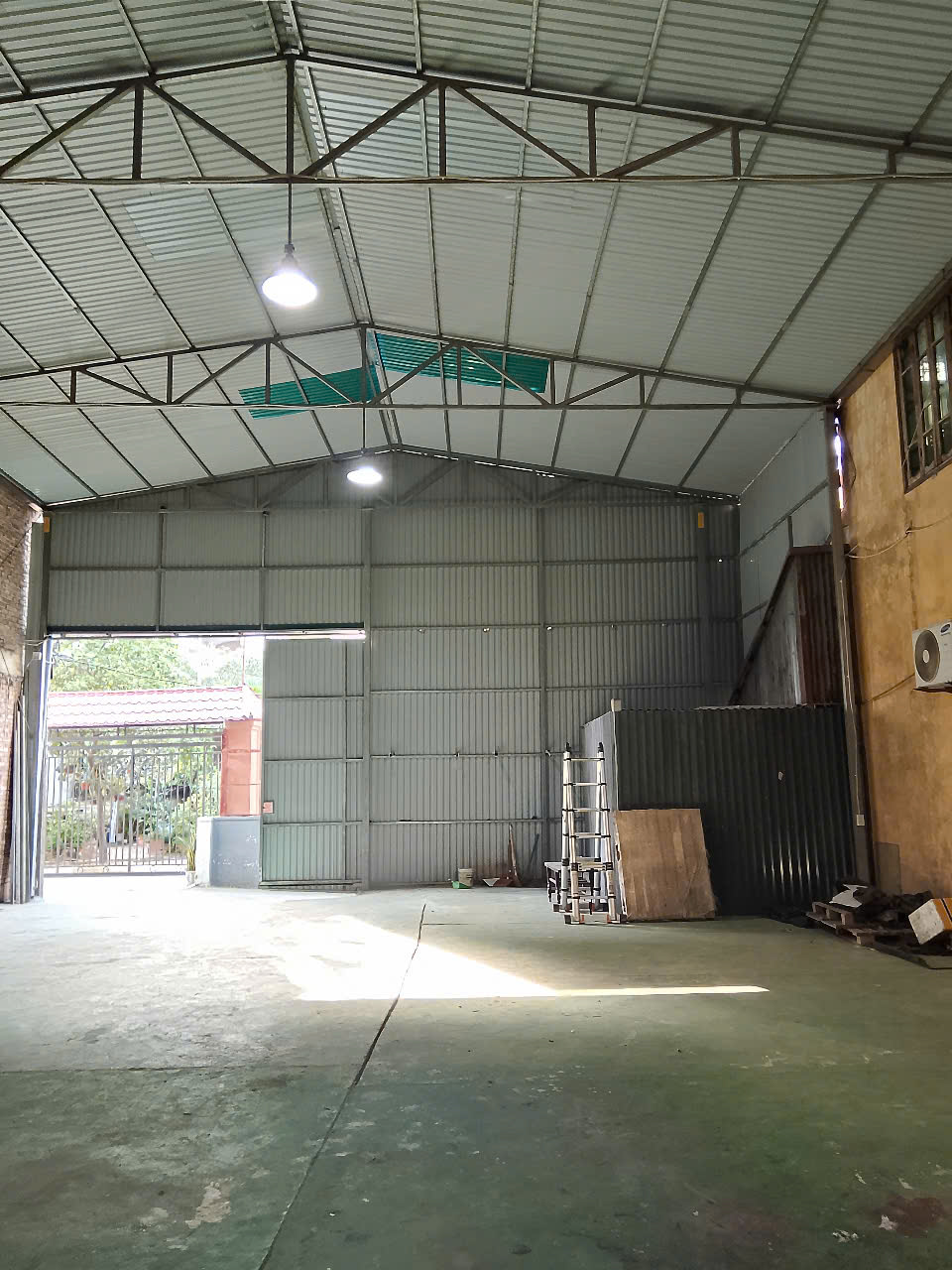 CHO THUÊ MẶT BẰNG VĂN PHÒNG VÀ KHO XƯỞNG TẠI PHƯỜNG BỒ ĐỀ, LONG BIÊN, HN - Ảnh 3