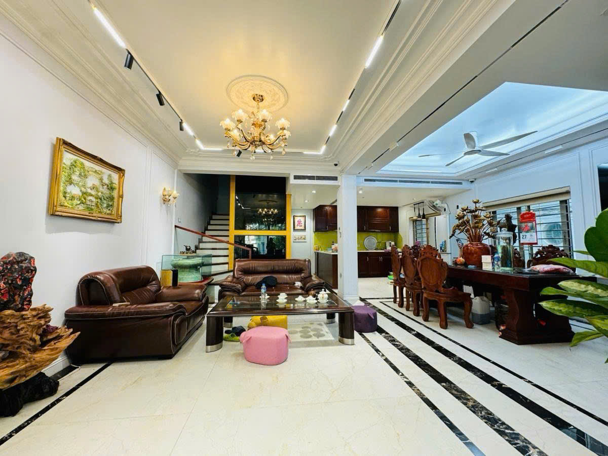 BIỆT THỰ SÂN VƯỜN TÂY HỒ SIÊU ĐẸP-LÔ GÓC-THANG MÁY-Ô TÔ ĐỖ TRONG HẦM 0965549363 - Ảnh 1