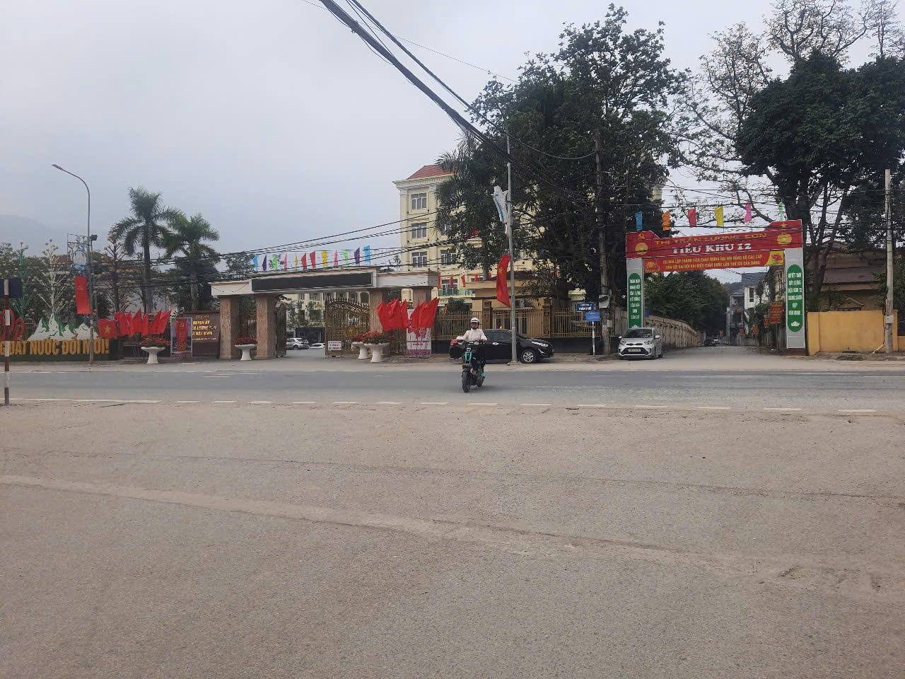 ĐẤT ĐẸP - GIÁ TỐT - Vị Trí Đắc Địa Tại Lương Sơn, Hoà Bình - Ảnh 1